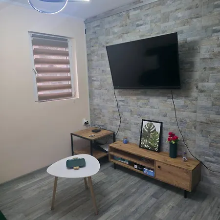 Black House Spa Сasa de vacaciones Gamzigrad